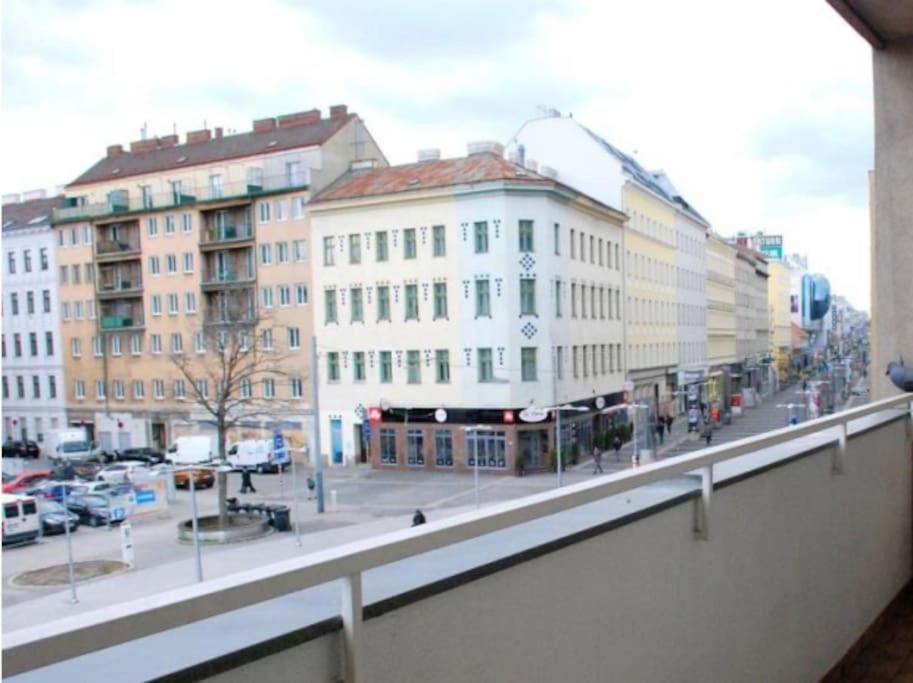 Nr 1 Apartment With 2 Balconies 3 Bedrooms Near Main Train Station Виена Екстериор снимка